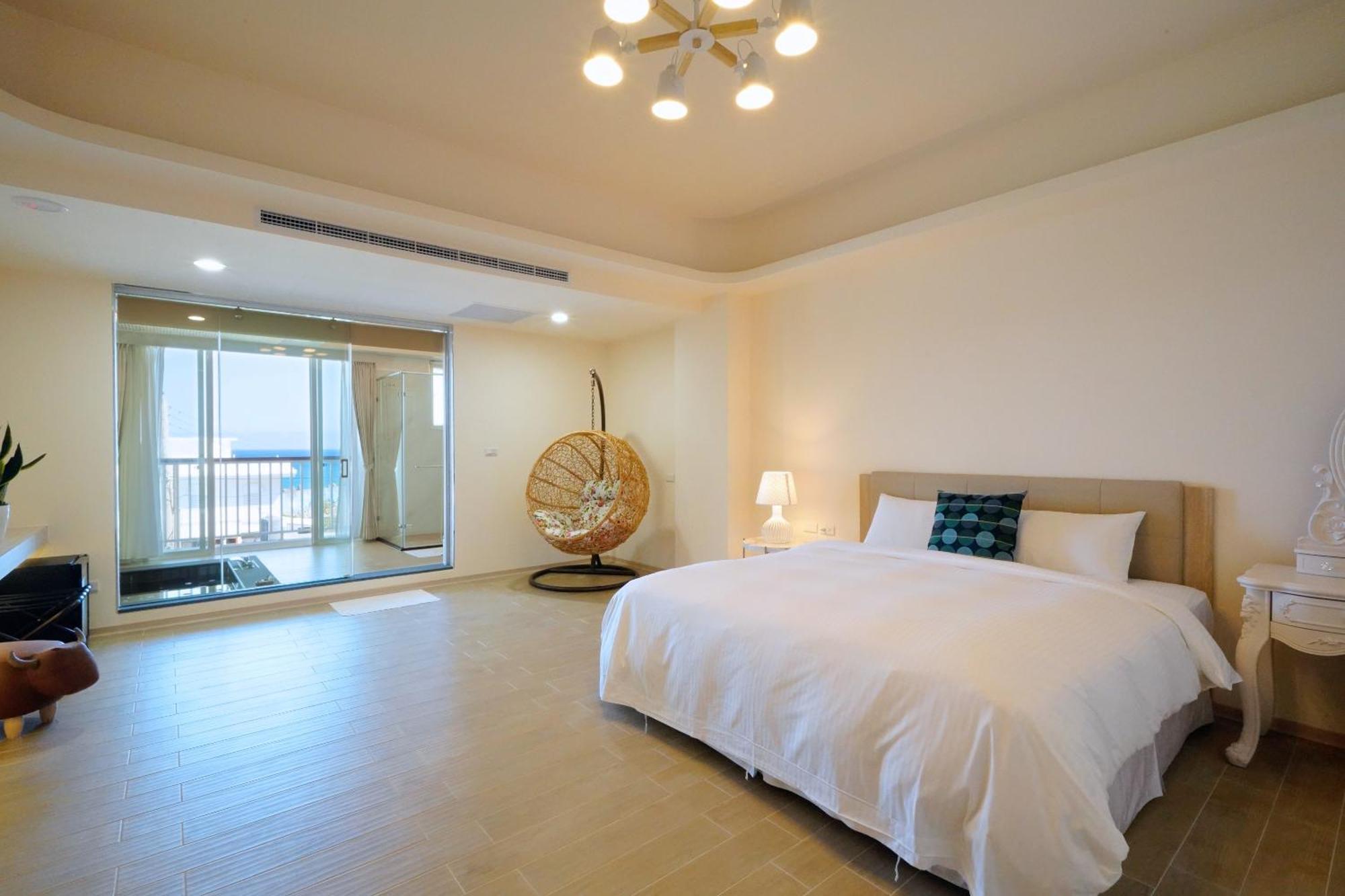 Little Piggy B&B Manzhou Ngoại thất bức ảnh